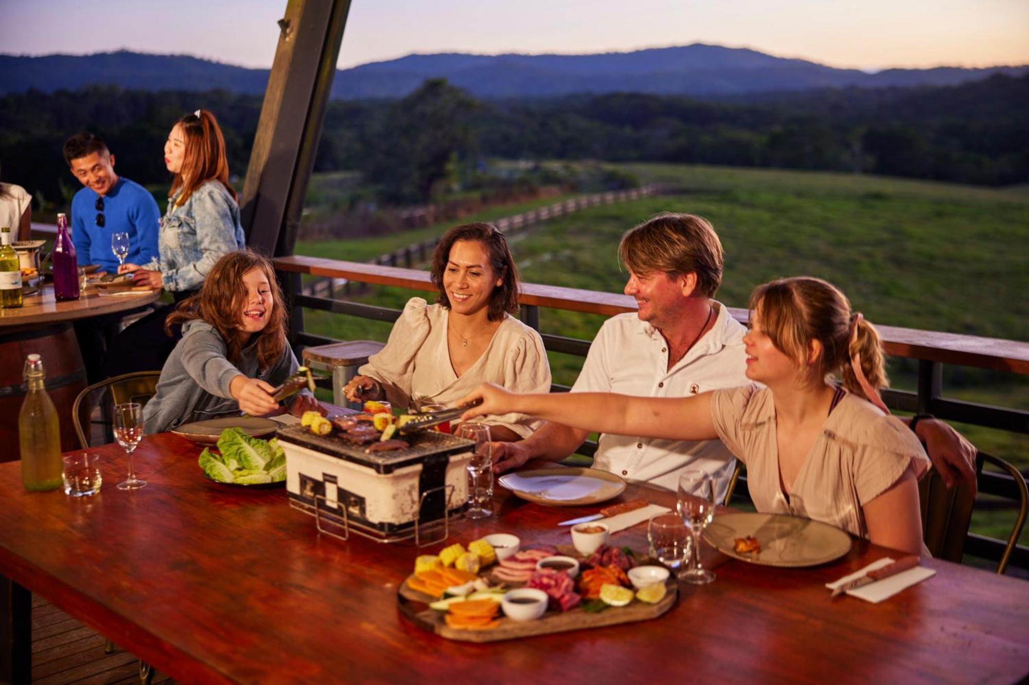 Kur-Cow Farm Escape 35 Minutes From Cairns Hotel Kuranda Exterior foto